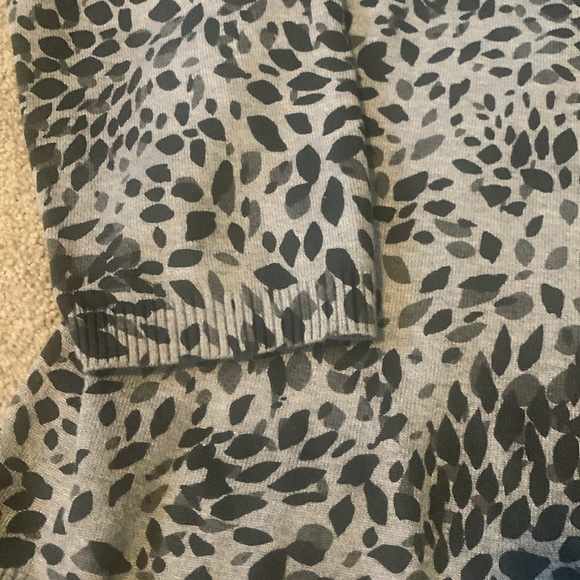 Petite top - Picture 4 of 5